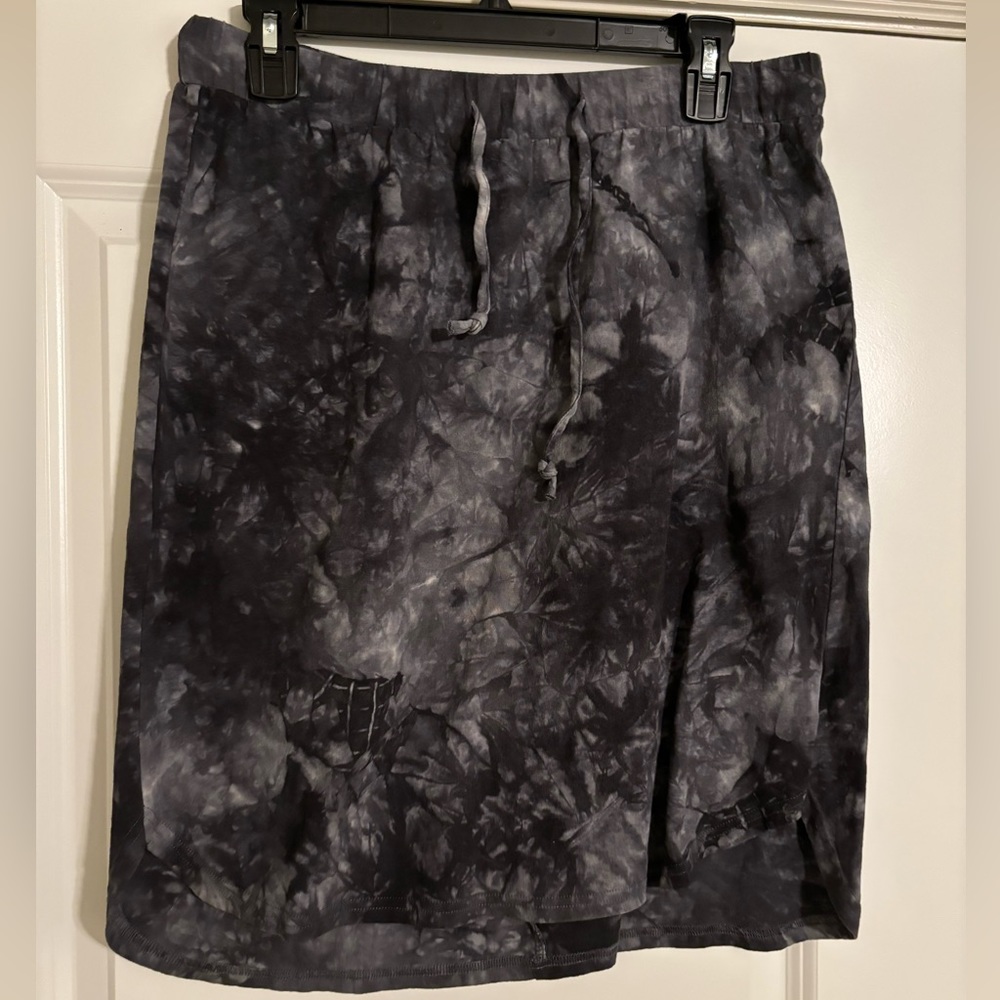 Adorable Gray Tie Dye Skirt